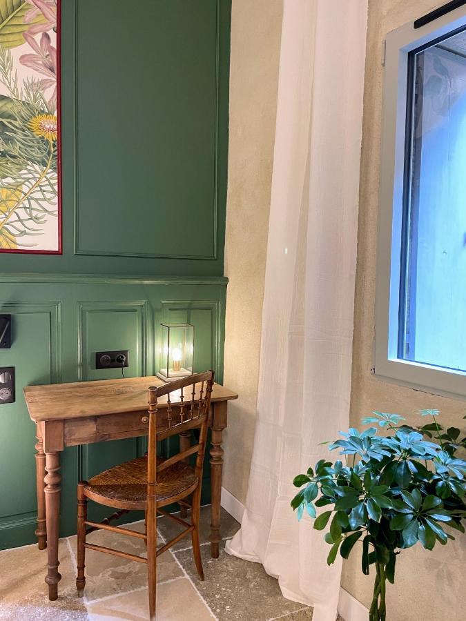Home Chic Home - Les Suites De La Comedie Montpellier Exterior foto